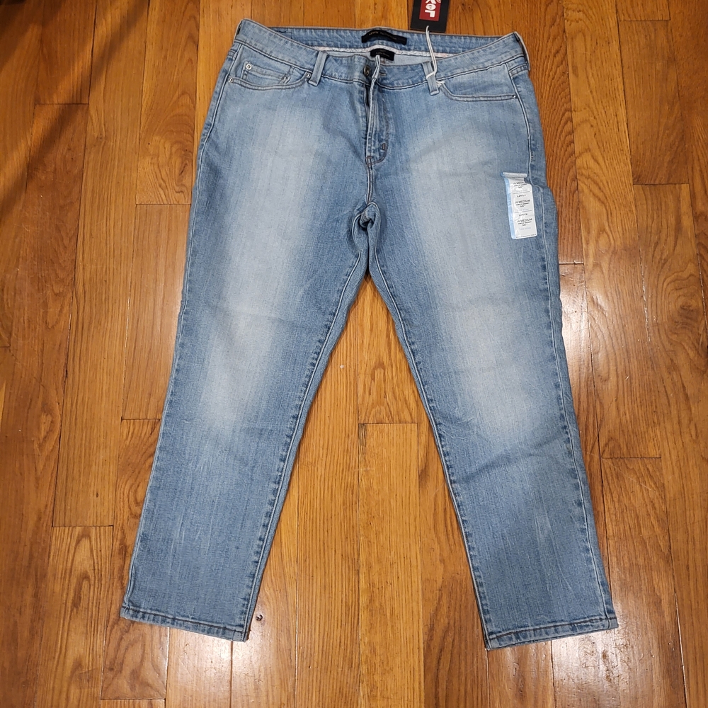 Levi' 545 Ankle Skinny Lowrise Size 16